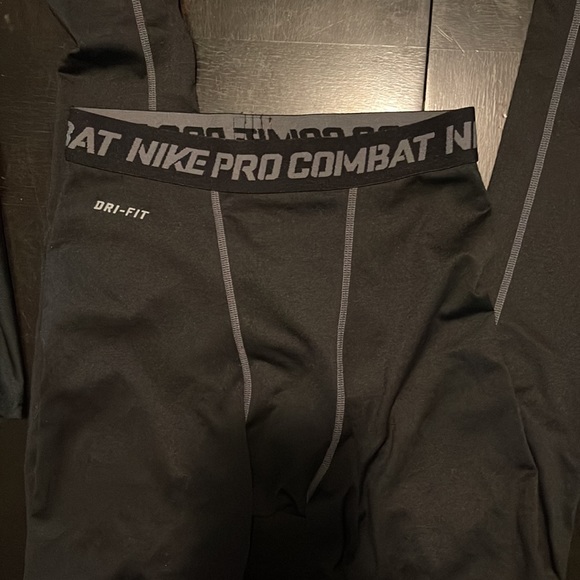 Nike Pro Combat Compression Pants - Picture 2 of 3